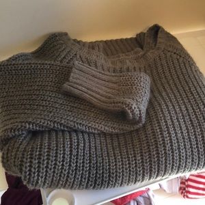 American Eagle Jegging Sweater